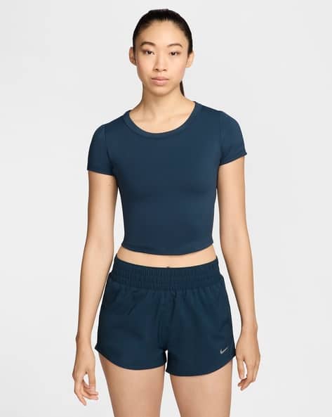 nike women's round neck cropped tops