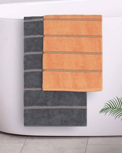 Set of Striped Cotton Bath Towels