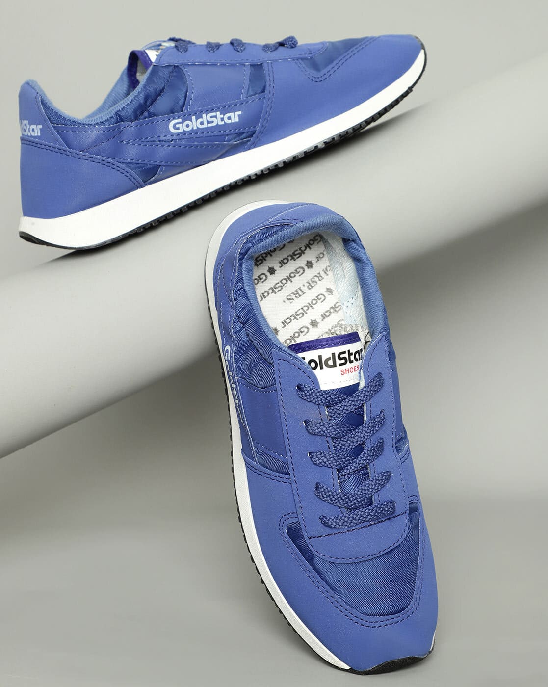 Men Lace-Fastening Sports Shoes with Flat Heels