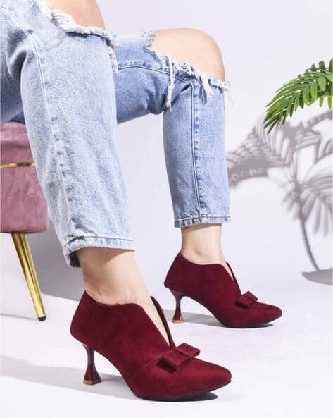 Women Kitten Heeled Shoes with Bow Accent