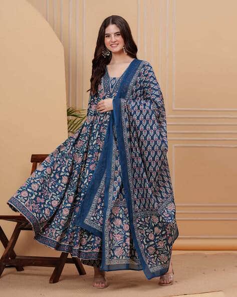Women Floral Print Falred Kurta with Pants & Dupatta