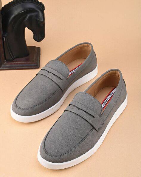 Men Low-Top Slip-On Shoes