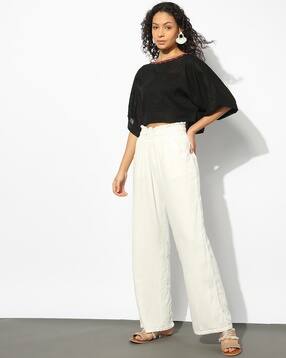 svrnaa by azorte Cotton Dobby Top with Bead Detail-picture-23