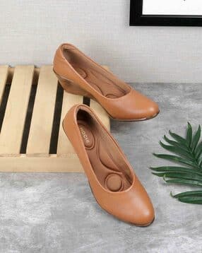 Women Slip-On Pumps with Synthetic Upper-image-9