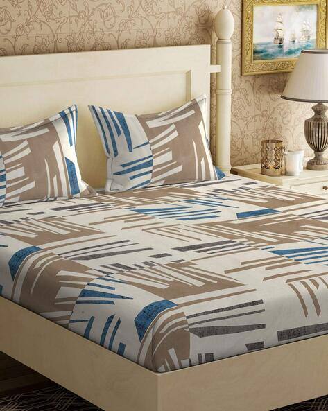 KLOTTHE 300 TC Geometric Print Super King-Size Bedsheet with Pillow Covers