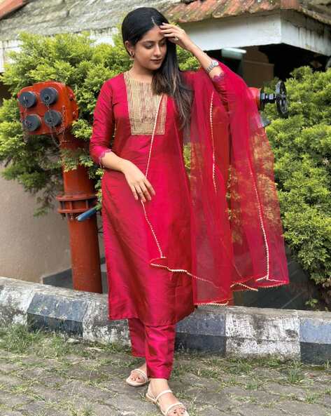 Women Embellished Straight Kurta Set Price in India