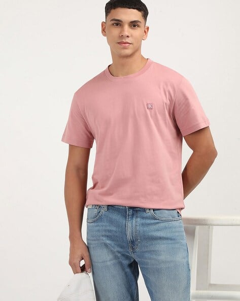Calvin Klein Jeans Men Regular Fit Crew-Neck T-Shirt with Logo Applique