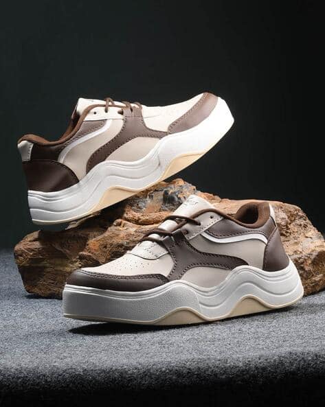 Women Colourblock Lace-Up Sneakers