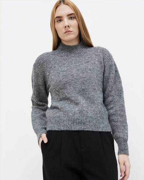 Women Crew-Neck Pullover with Ribbed Cuffs