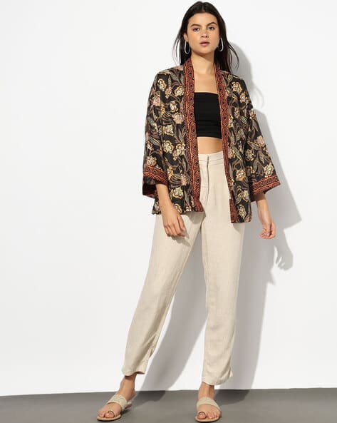 Floral Print Shrug with Border