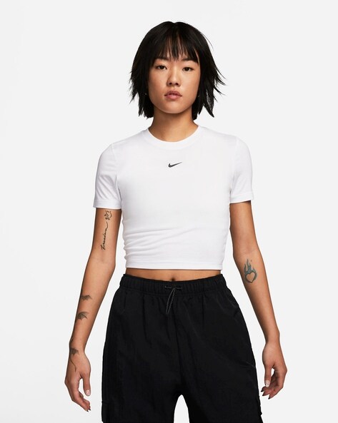 Women Essential Slim Fit Crew-Neck T-Shirt