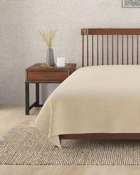120 TC Striped Single Bed Cover
