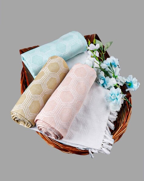 Buy Multicolored Towels Bath Robes for Home Kitchen by Ramraj