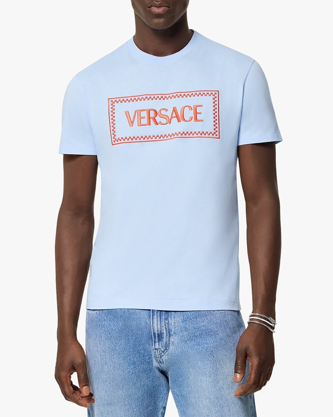 Tシャツ・カットソー Versace Embroidered Logo T-Shirt 24847231_55982921_600.jpg