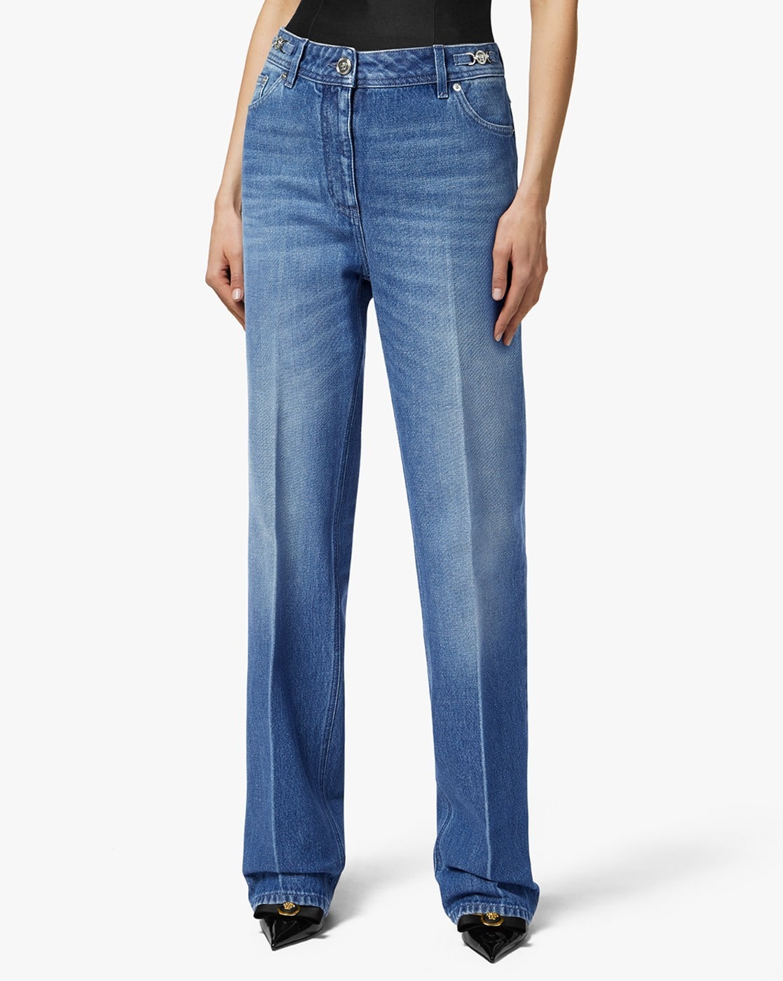 デニム・ジーパン VERSACE 'Medusa '95' boyfriend jeans Gray 10136871A11547 Versace Medusa '95 Boyfriend Jeans | Grey | FARFETCH