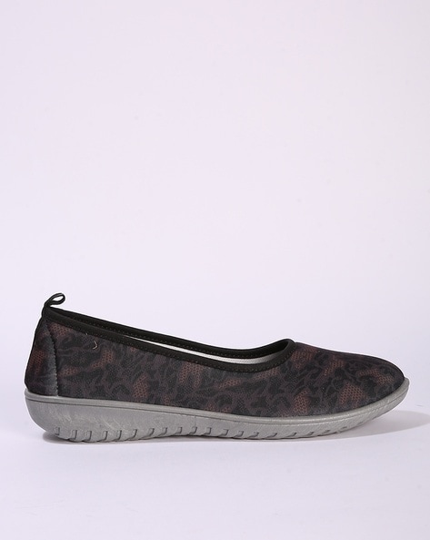 Women Printed Slip-On Shoes