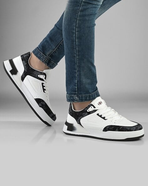 ARBUNORE Men Colourblock Low-Top Lace-Up Shoes