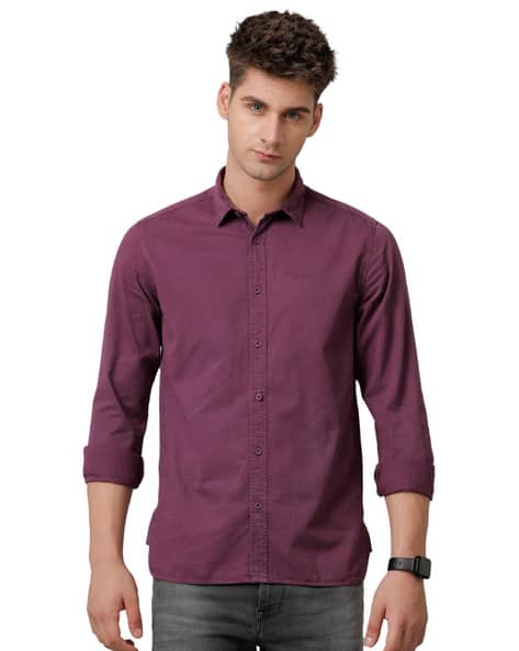 Men Slim Fit Shirt with Spread Collar