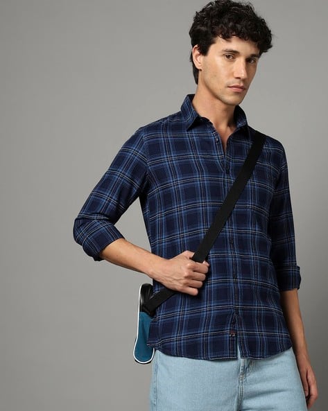 SPYKAR Men Checked Regular Fit Shirt