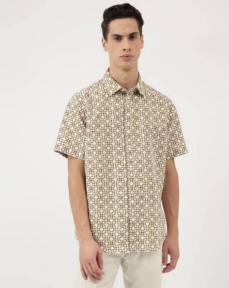 Marks & Spencer Relaxed Fit Spread Collar Shirt