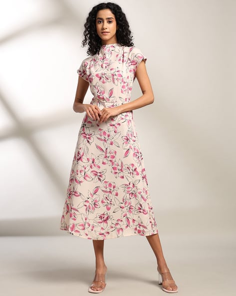 Buy Fig Women Floral Print A-Line Dress Online | Ajio.com Buy Fig Women Floral Print A-Line Dress Online | Ajio.com
