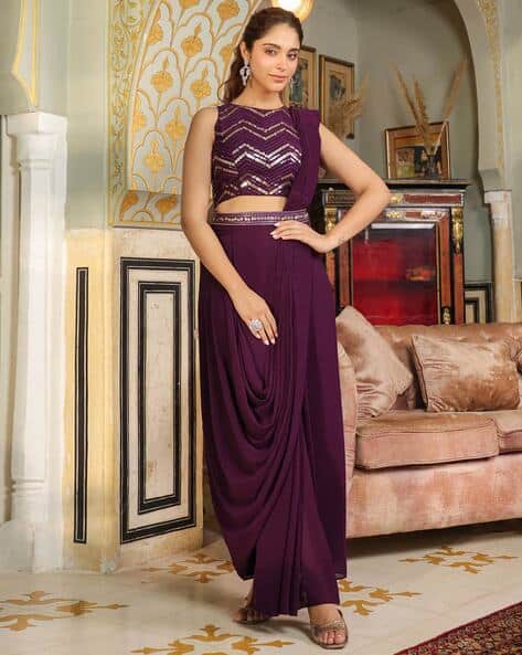 Janasya Women Embellished Pre-Stitched Saree