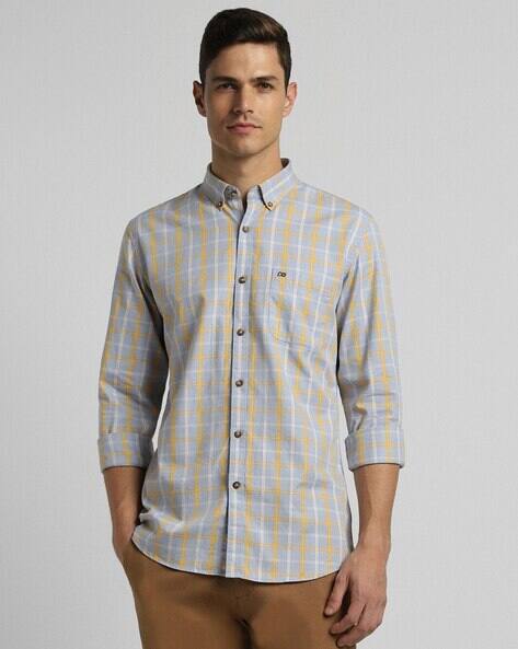 Men Checked Full-Sleeve Slim Fit Shirt
