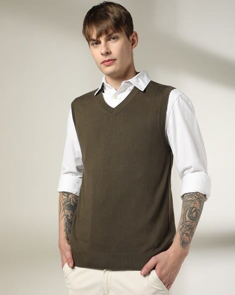 JOHN PLAYERS Men Knitted Slim Fit V-Neck Sweater