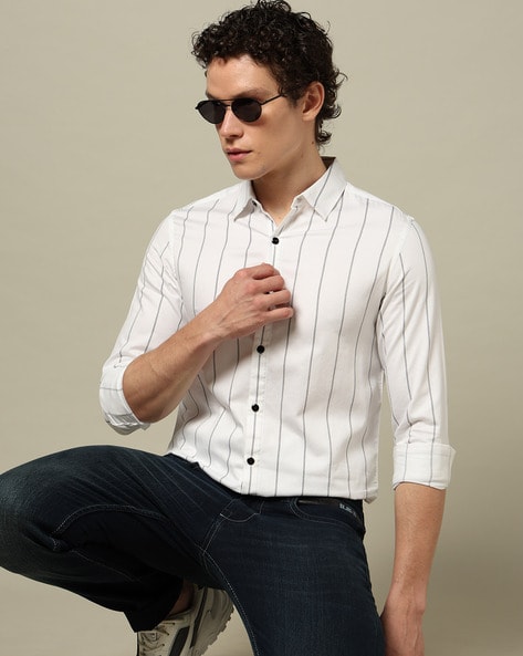 Spykar Men Striped Slim Fit Shirt