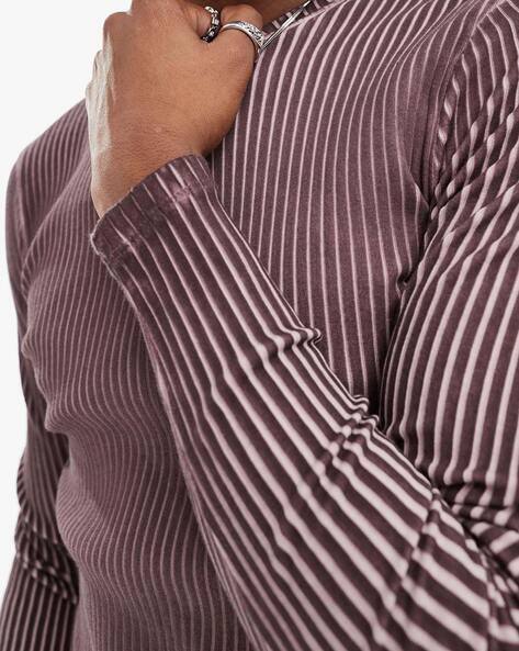 Men Washed Rib Cropped Muscle Fit Crew-Neck T-Shirt