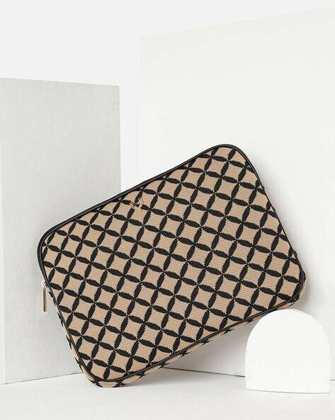 ALLEN SOLLY Travel Wallet with Zip-Closure