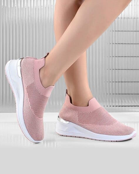 Women Low-Top Round-Toe Slip-On Shoes