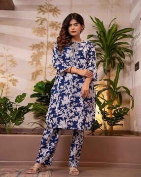 Women Cotton 2-Piece Top & Palazzos Set-image-24