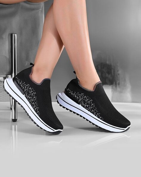 Women Round-Toe Slip-On Shoes