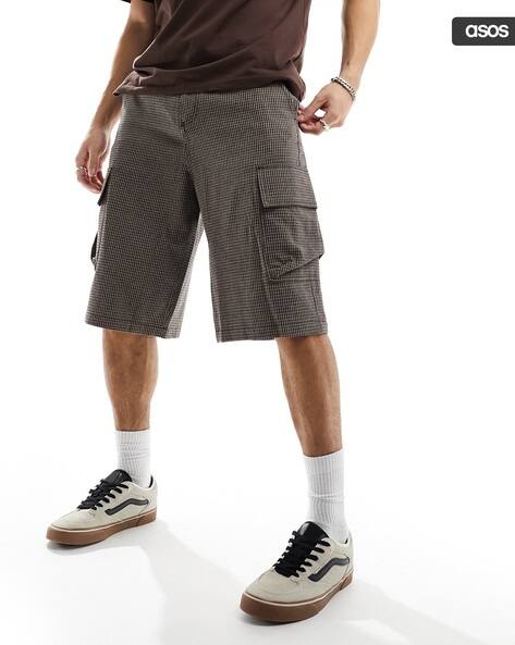 ASOS DESIGN Men Checked Shorts with Flap Pockets