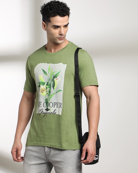 Men Logo Print Relaxed Fit Crew-Neck T-Shirt