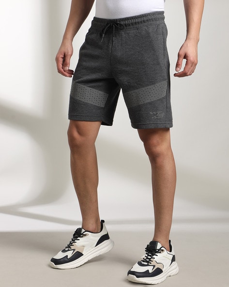 Men Printed Regular Fit Shorts