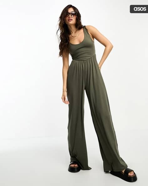 Women Scoop-Neck Wide-Leg Jumpsuit