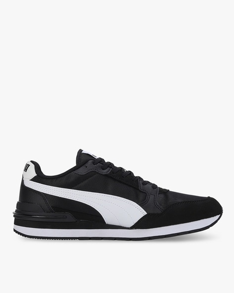 ST Runner v4 NL Low-Top Sneakers