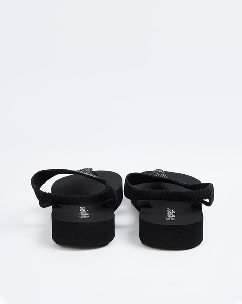 Black dog flip fashion flops