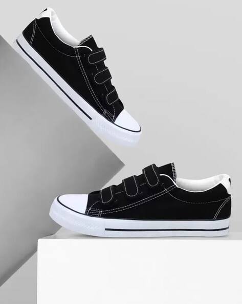 CIPRAMO Men Low-Top Slip-On Shoes