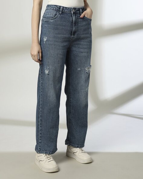 Women Lightly Washed Distressed Straight Jeans