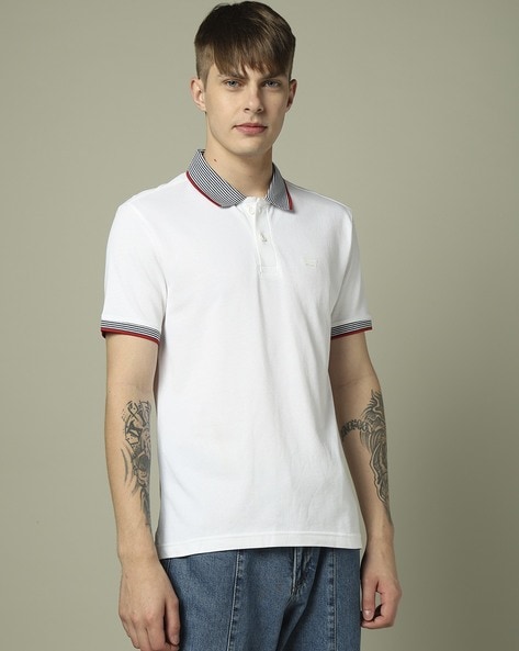 Levis Men Slim Fit Polo T-Shirt