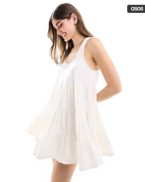 Women Tiered Dress with Lace Trim
