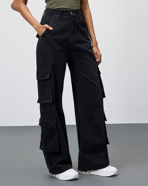 Women Relaxed Cargo Jeans