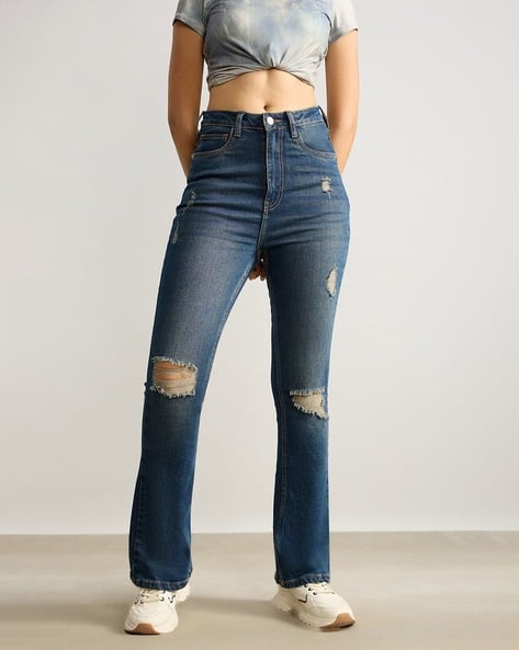 Women Lightly Washed Distressed Bootcut Mid-Rise Jeans