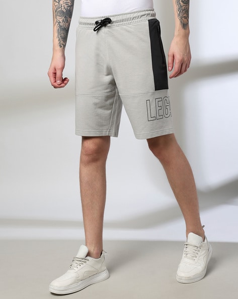 Men Colorblock Regular Fit Shorts