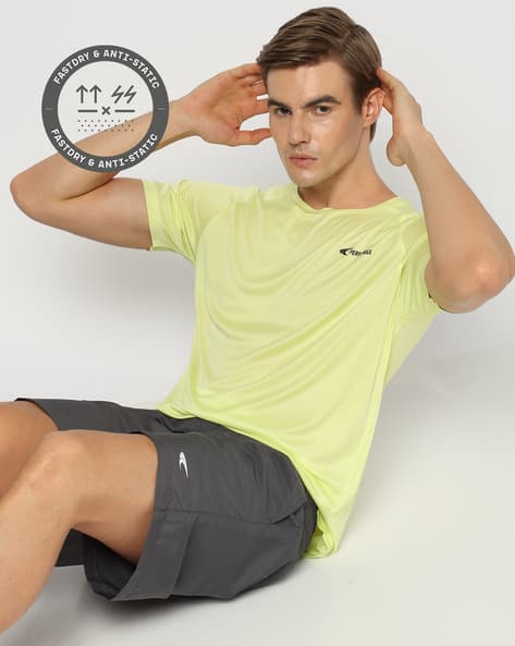 PERFORMAX Men Regular Fit Crew-Neck T-Shirt with Logo Print