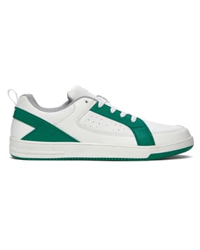 Round-Toe Casual Shoes with Lace Fastening-image-15