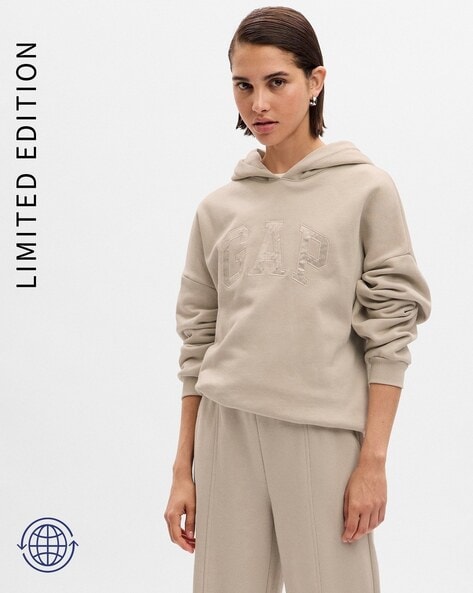 Beige gap sweatshirt sale